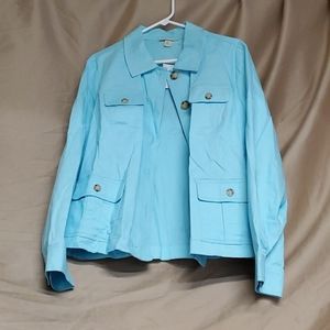 Light blue shirt
